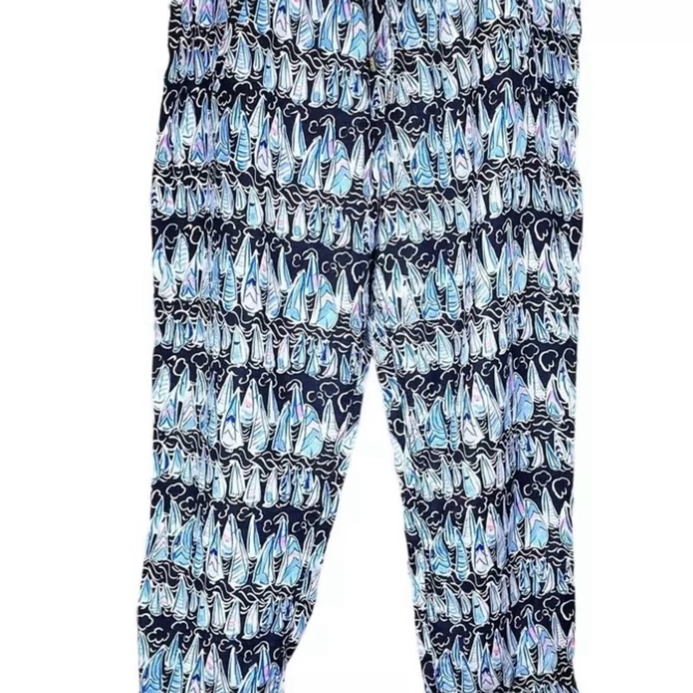 Lilly Pulitzer net colorful, boat print, linen casual pants.